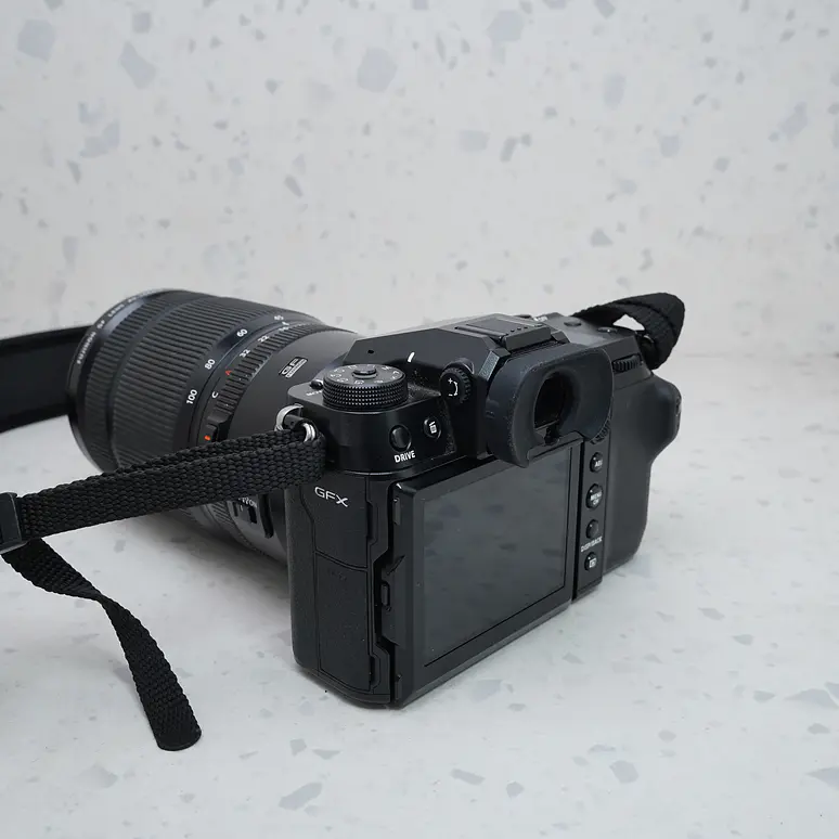 Fujifilm GFX 100S + Fujinon GF 45-100mm F4 R LM OIS WR - USADO 2