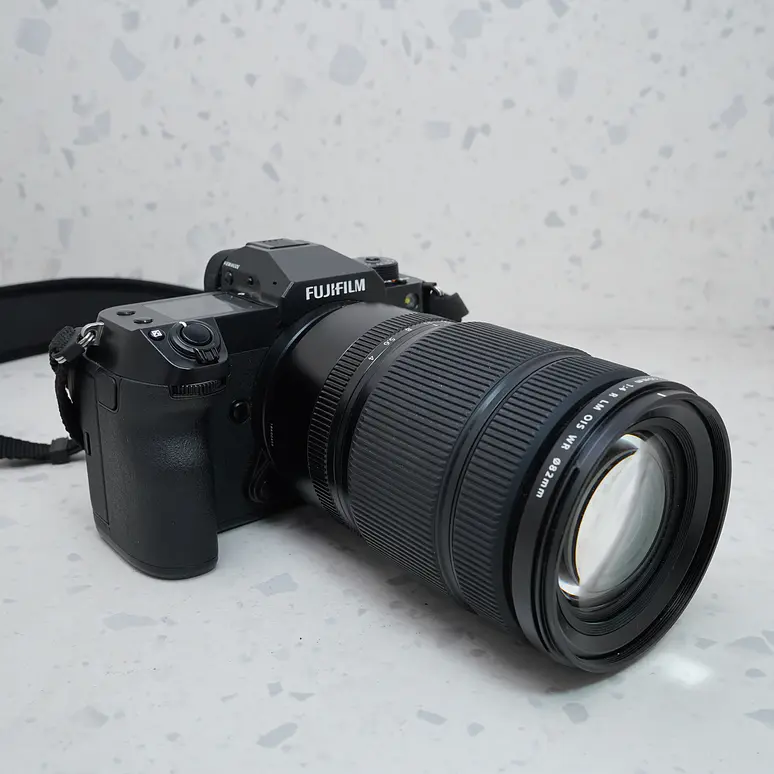 Fujifilm GFX 100S + Fujinon GF 45-100mm F4 R LM OIS WR - USADO 4