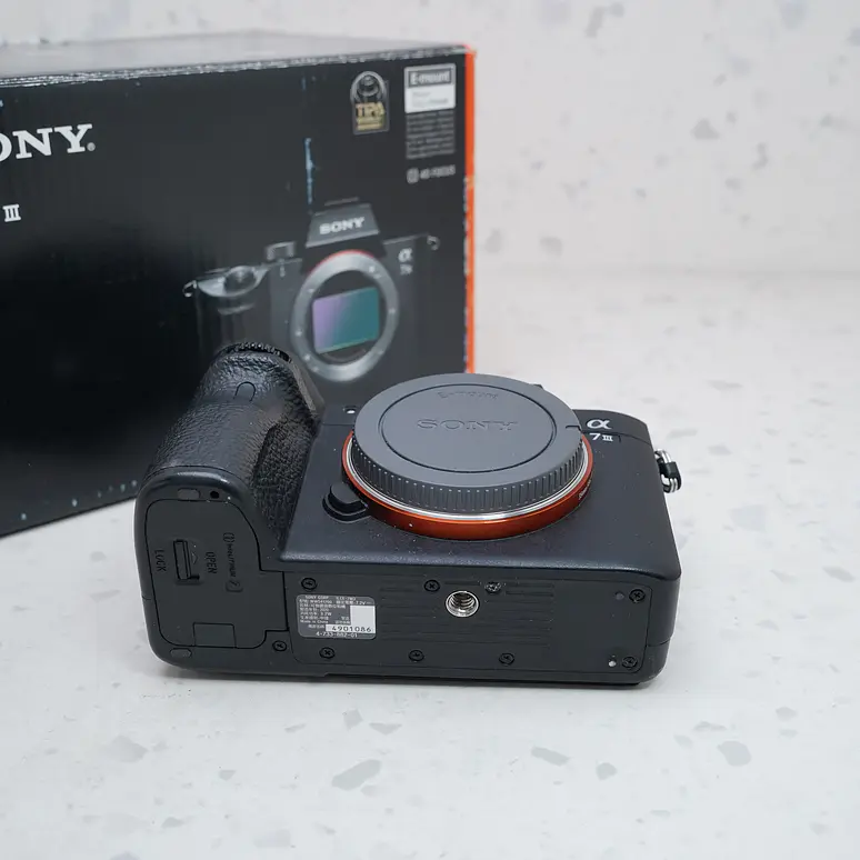 Sony A7III (Body) - USADO 6