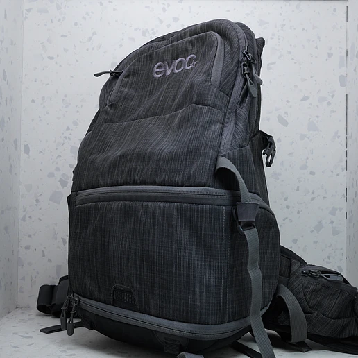 EVOC Stage Capture 16L - USADO 1