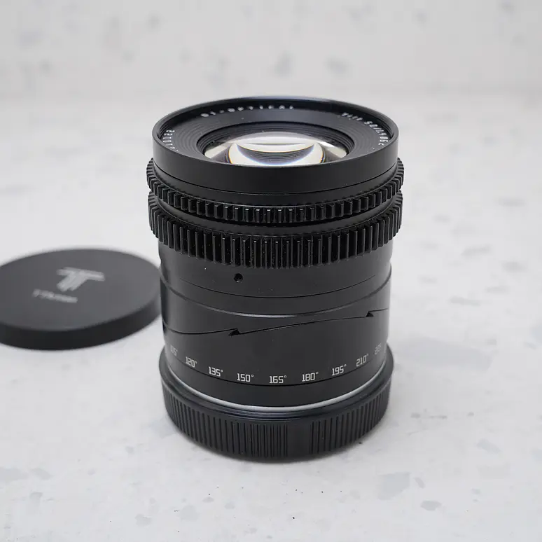TTArtisan Tilt 50mm f/1.4 (Canon RF) - USADO 3