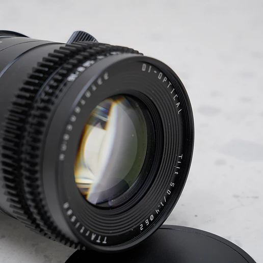 TTArtisan Tilt 50mm f/1.4 (Canon RF) - USADO 4
