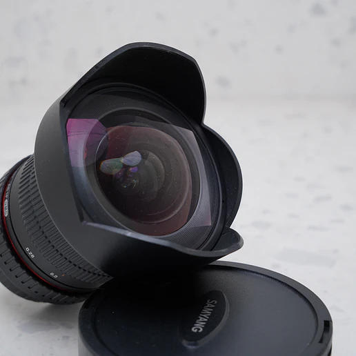 Samyang 14mm f/2.8 ED AS IF UMC para Canon EF - USADO 4