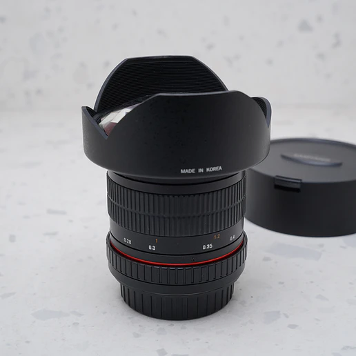 Samyang 14mm f/2.8 ED AS IF UMC para Canon EF - USADO 3