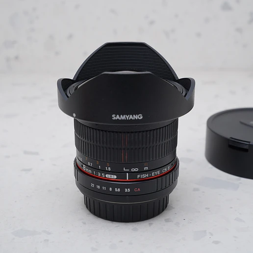 Samyang 8mm f/3.5 HD para Canon EF - USADO 2