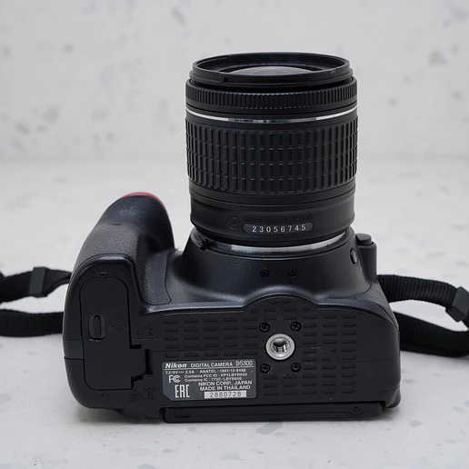 Nikon D5300 + 18-55mm - USADO 8