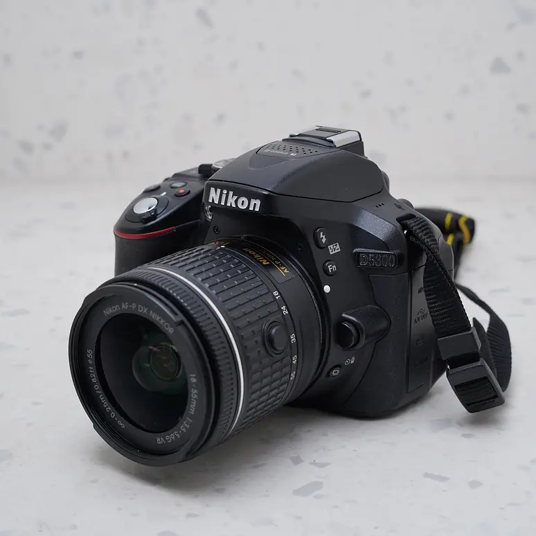 Nikon D5300 + 18-55mm - USADO 3