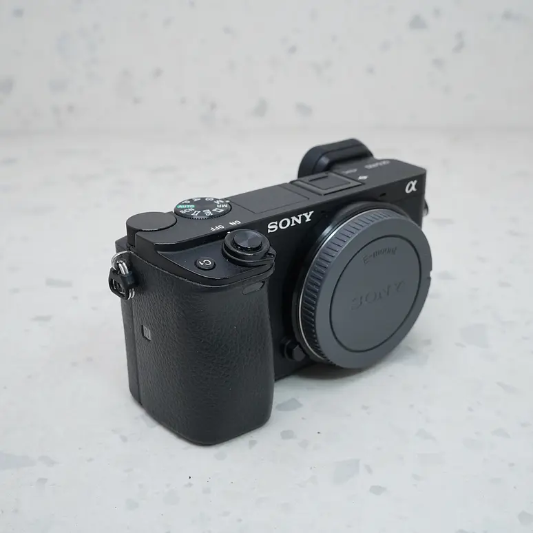 Sony A6400 - USADO 5