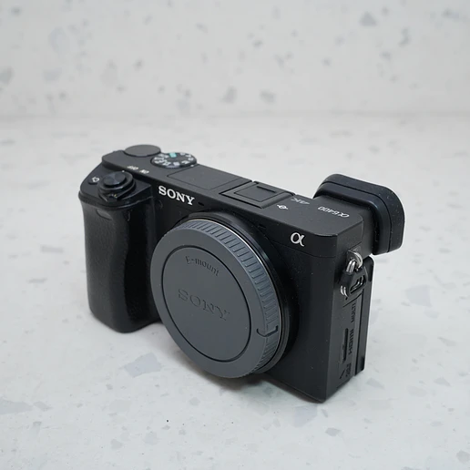 Sony A6400 - USADO 3