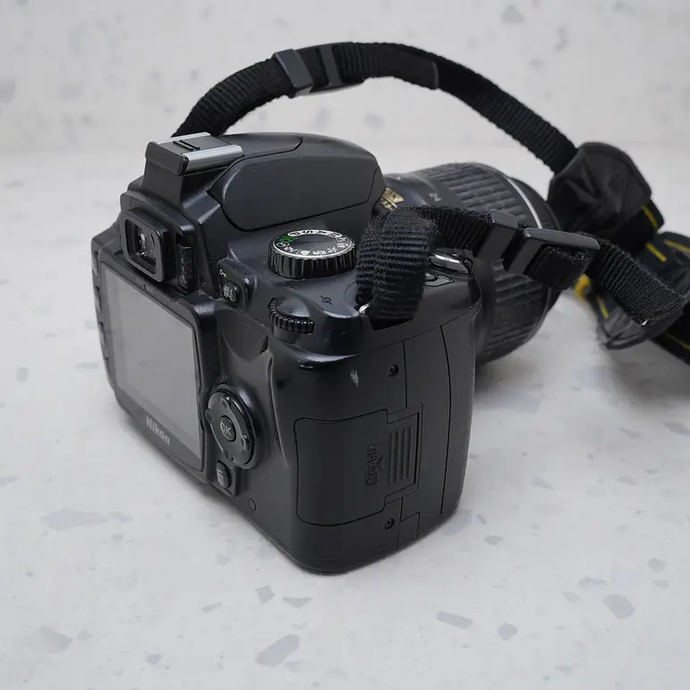 Nikon D60 + 18-55mm - USADO 3