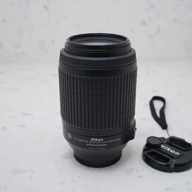 Nikon AF-S DX VR Zoom-NIKKOR 55-200mm f/4-5.6G IF-ED - USADO 3