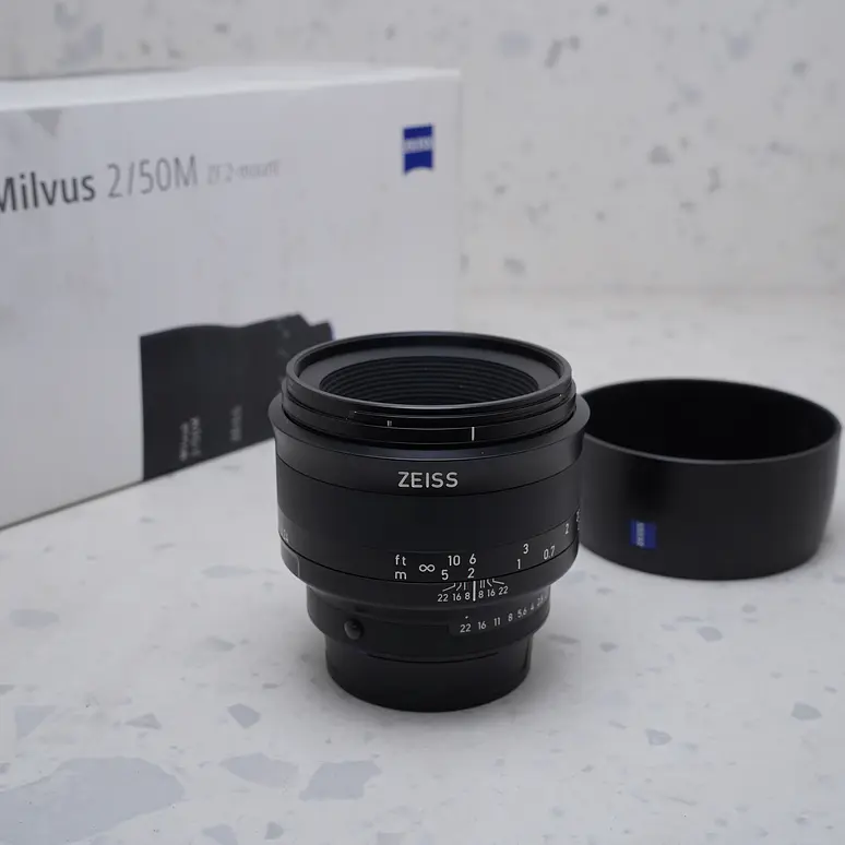 ZEISS Milvus 50mm f/2M ZF.2 para Nikon F - USADO 3