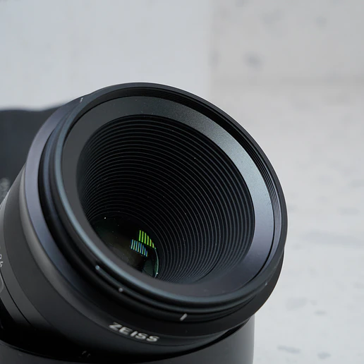 ZEISS Milvus 50mm f/2M ZF.2 para Nikon F - USADO 5