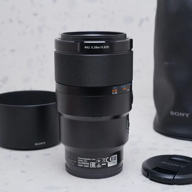 Sony FE 90mm f2.8 Macro G OSS - USADO 3