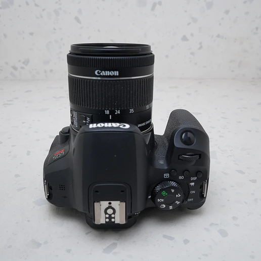 Canon T8i + 18-55mm - USADO 6