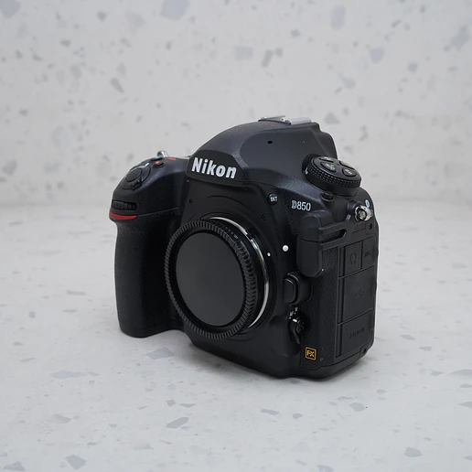 Nikon D850 (Body) - USADO  2