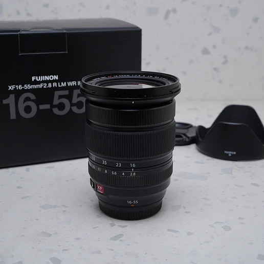  FUJIFILM XF 16-55mm f/2.8 R LM WR II - USADO 2