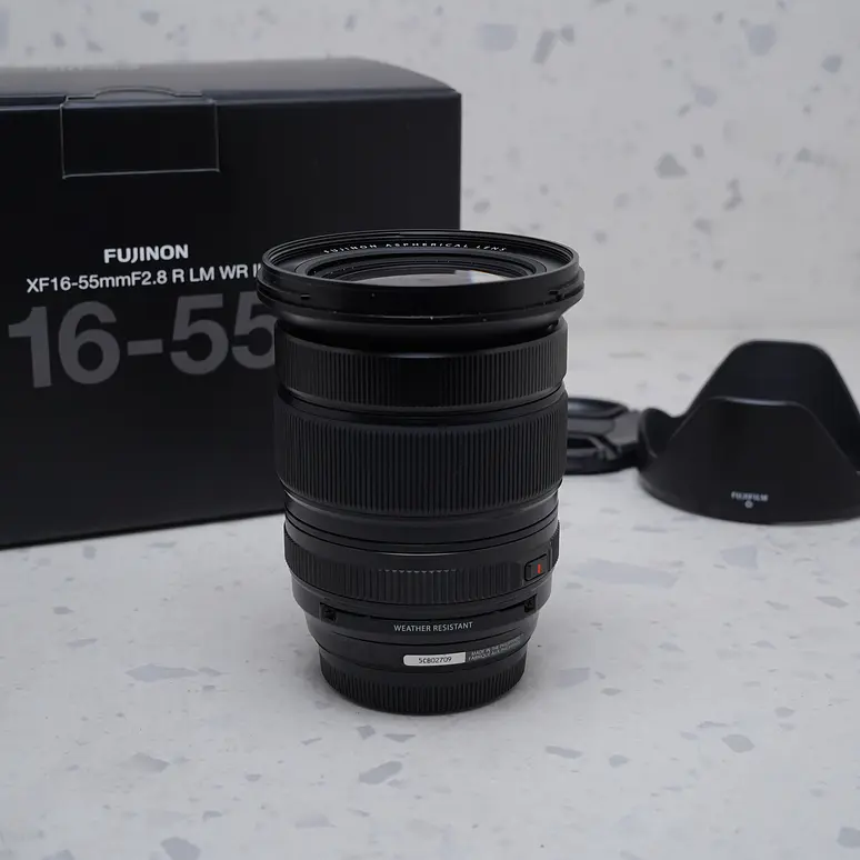  FUJIFILM XF 16-55mm f/2.8 R LM WR II - USADO 3