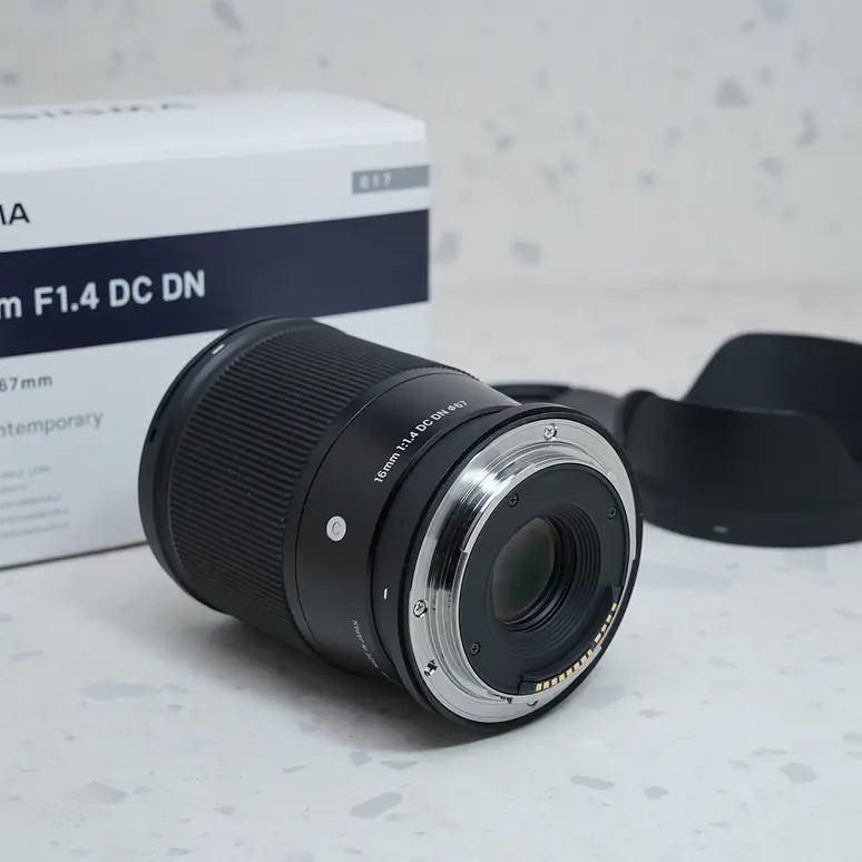 Sigma 16mm f/1.4 DC DN (Canon RF) - USADo 4