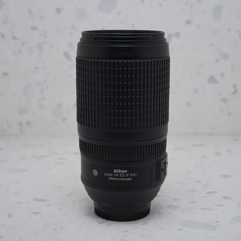 Nikon D700 + 24-120mm f/3.5-5.6G + 70-300mm f/4-5.6G + Accesorios – USADO  2