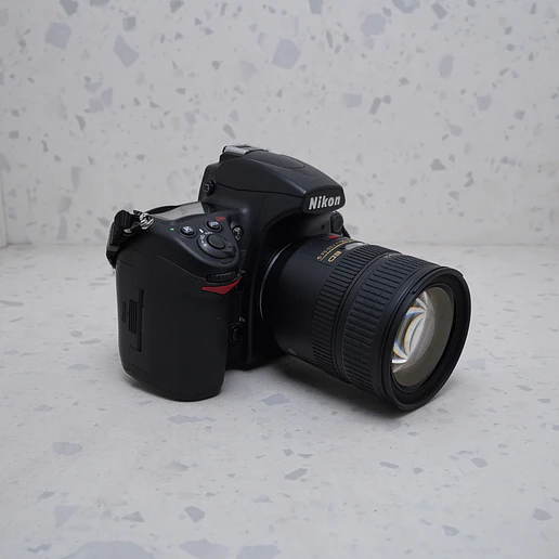 Nikon D700 + 24-120mm f/3.5-5.6G + 70-300mm f/4-5.6G + Accesorios – USADO  8