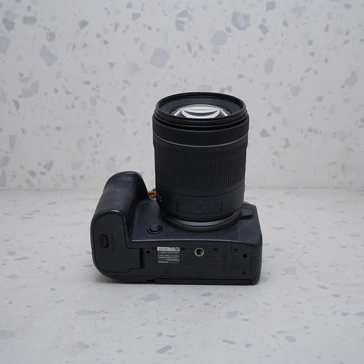Canon EOS R6 + 24-105mm f/4-7.1 - USADO 6