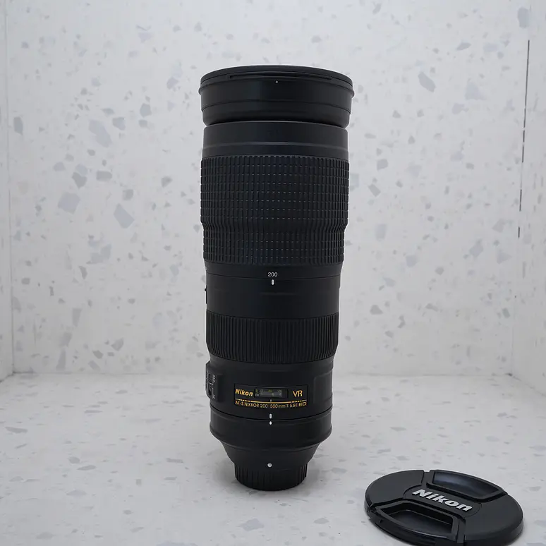 Nikon AF-S NIKKOR 200-500mm f/5.6E ED VR - USADO 2