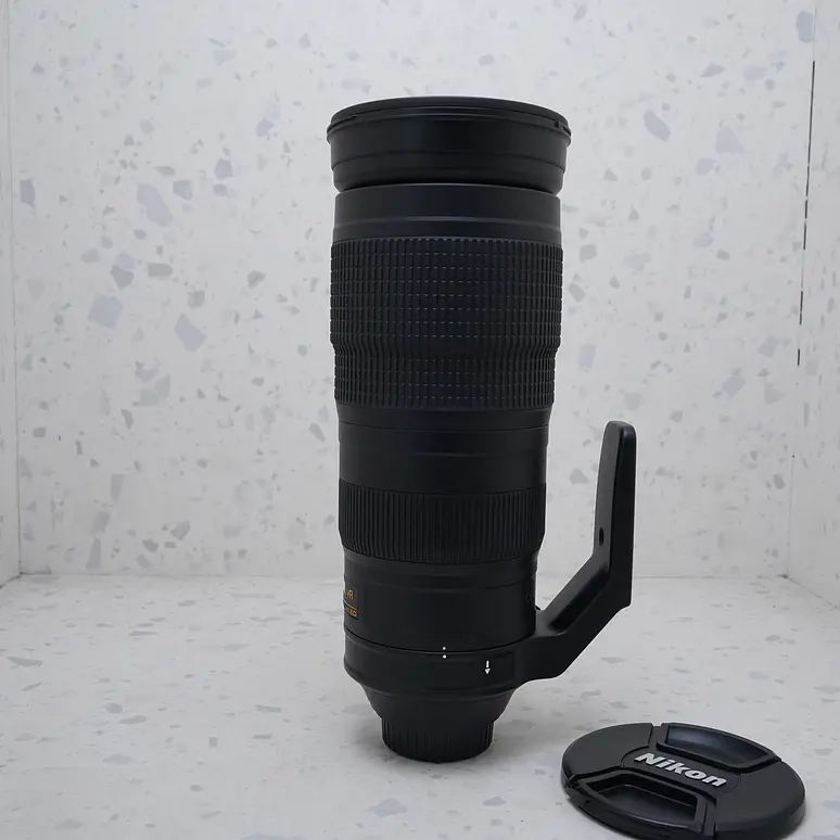 Nikon AF-S NIKKOR 200-500mm f/5.6E ED VR - USADO 4