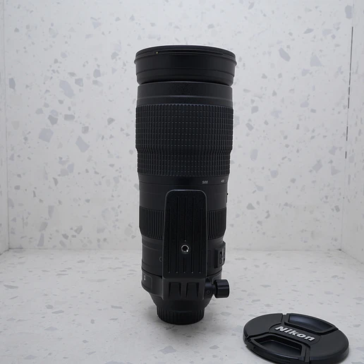 Nikon AF-S NIKKOR 200-500mm f/5.6E ED VR - USADO 5