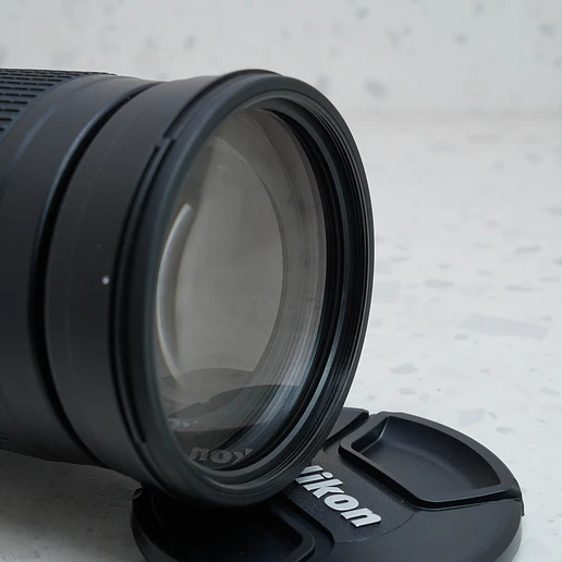 Nikon AF-S NIKKOR 200-500mm f/5.6E ED VR - USADO 6