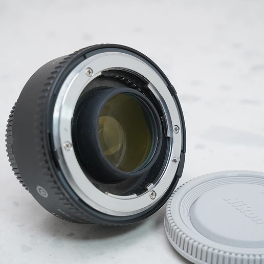 Teleconverter Nikon TC-14E II 1.4x SOLO para lentes D-AF-S y AF-I - USADO 4