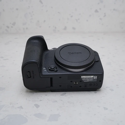 Canon EOS R7 - USADO 7