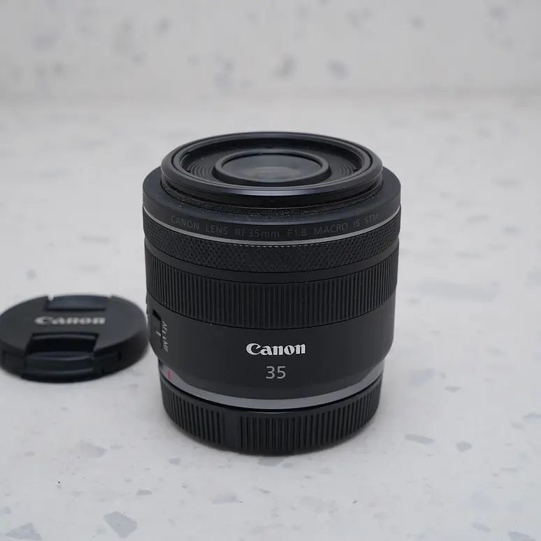 Canon RF 35mm f1.8 Macro IS STM - USADO 2