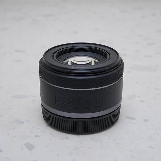 Canon RF 50mm f/1.8 STM - USADO 3