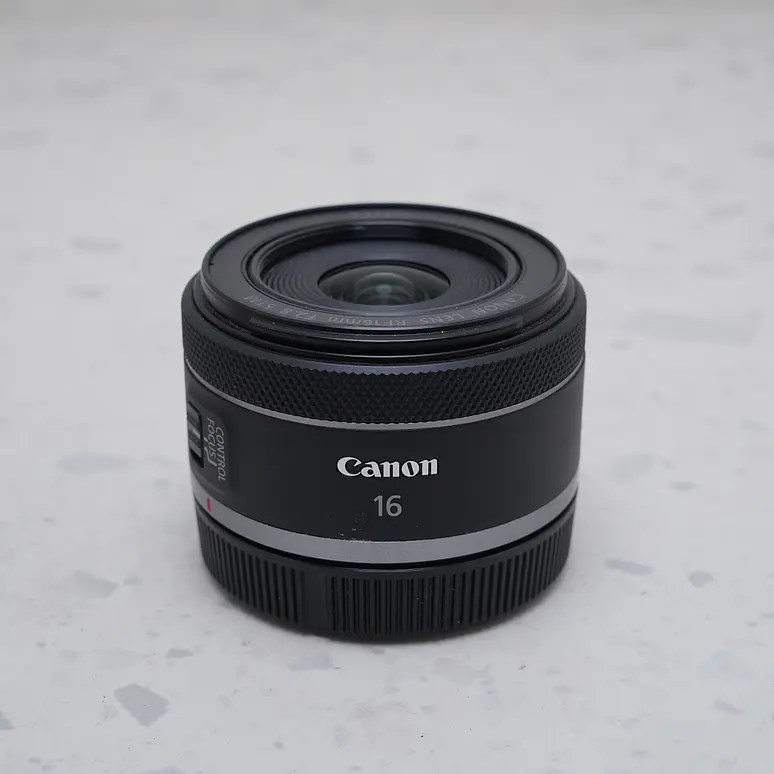 Canon RF 16mm f/2.8 STM - USADO 2