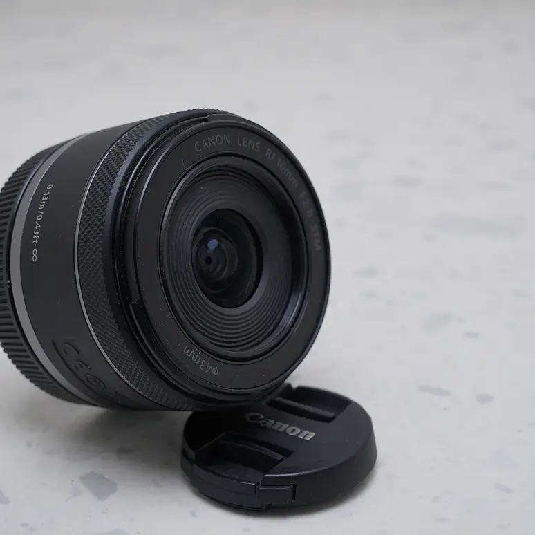 Canon RF 16mm f/2.8 STM - USADO 4