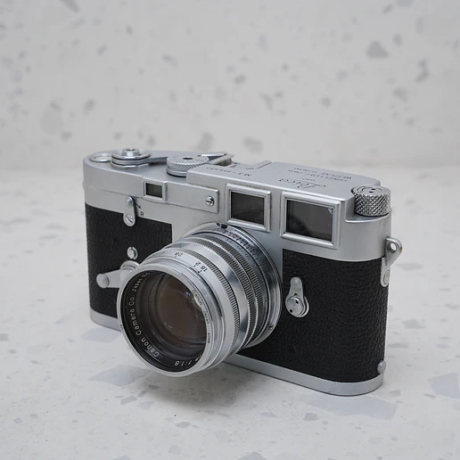 Leica M3 + Canon 50mm f/1.8 LTM - USADO 1