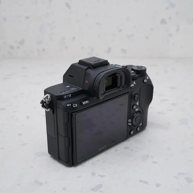 Sony A7III (Body) - USADO 3