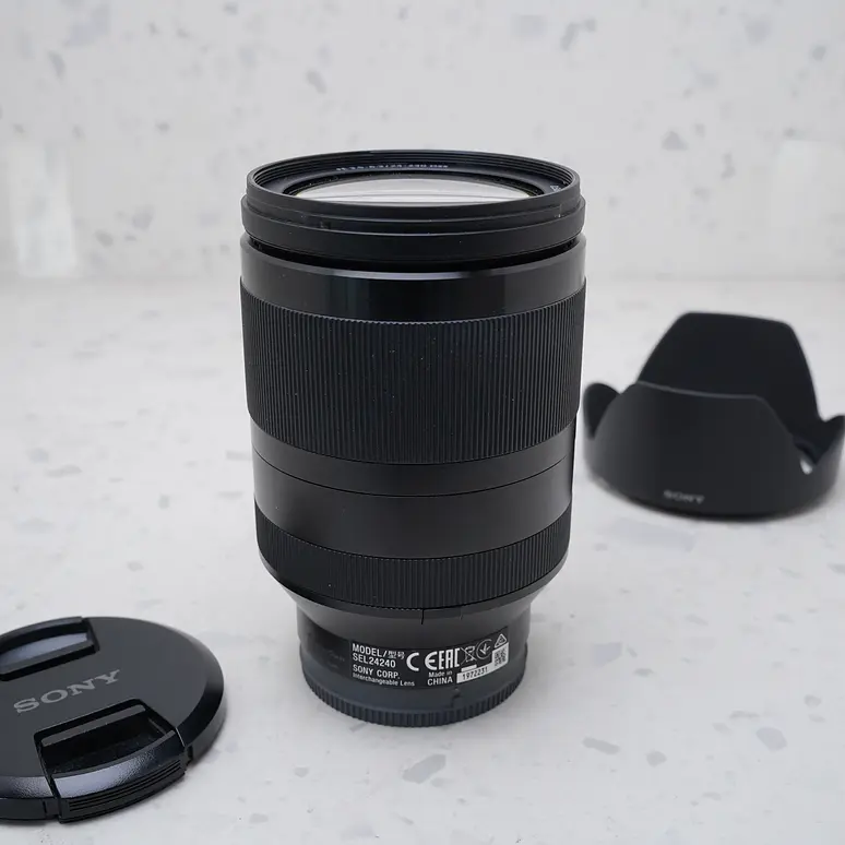 Sony FE 24-240mm f/3.5-6.3 OSS - Usado- COPIA 3