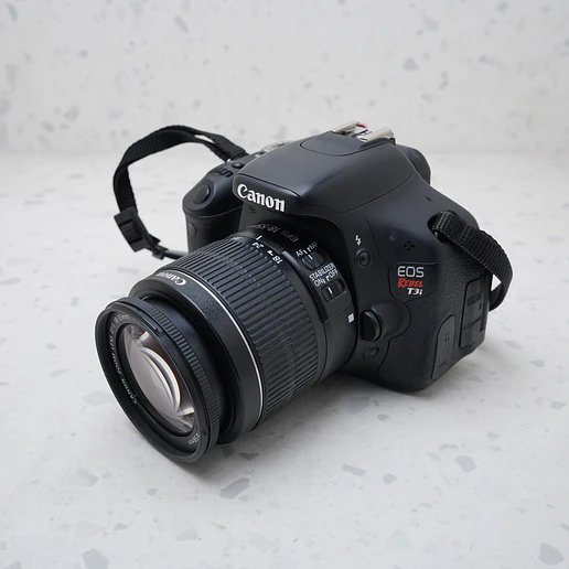 Canon t3i + 18-55mm - USADO 2