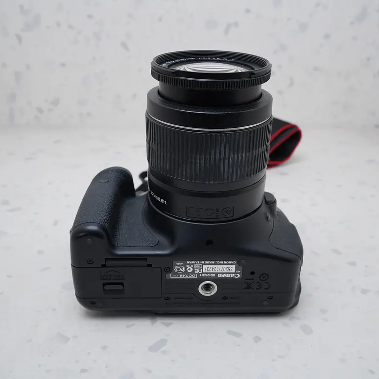 Canon t3i + 18-55mm - USADO 7