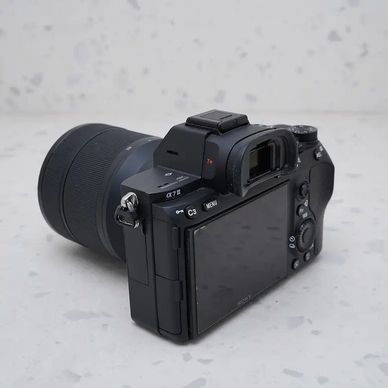 Sony a7III + 28-70 KIT - USADO 3