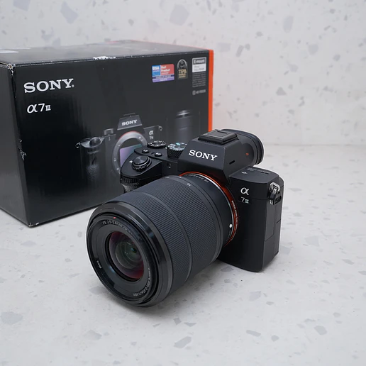 Sony a7III + 28-70 KIT - USADO 2