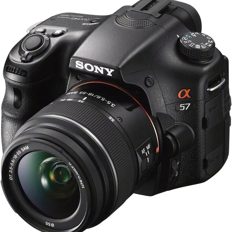 Sony Alpha SLT-A58 + 18-55mm - USADO 1