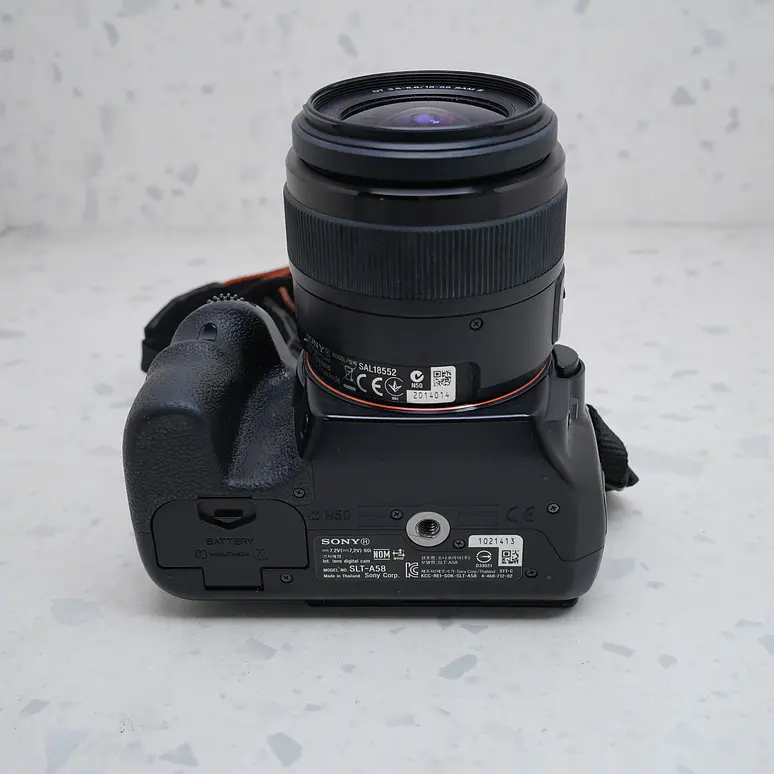 Sony Alpha SLT-A58 + 18-55mm - USADO 7