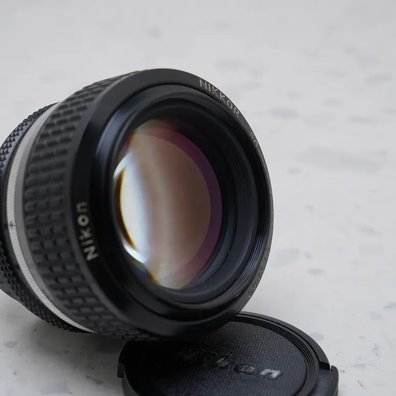 Nikon NIKKOR 50mm f/1.2 - USADO 4