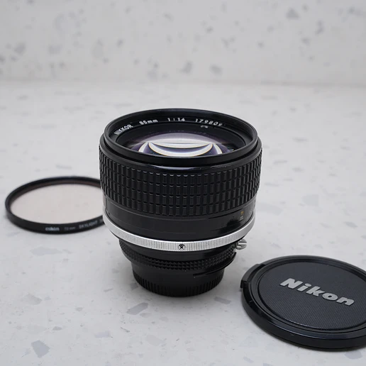 Nikon AI-S NIKKOR 85mm f/1.4 - USADO 1
