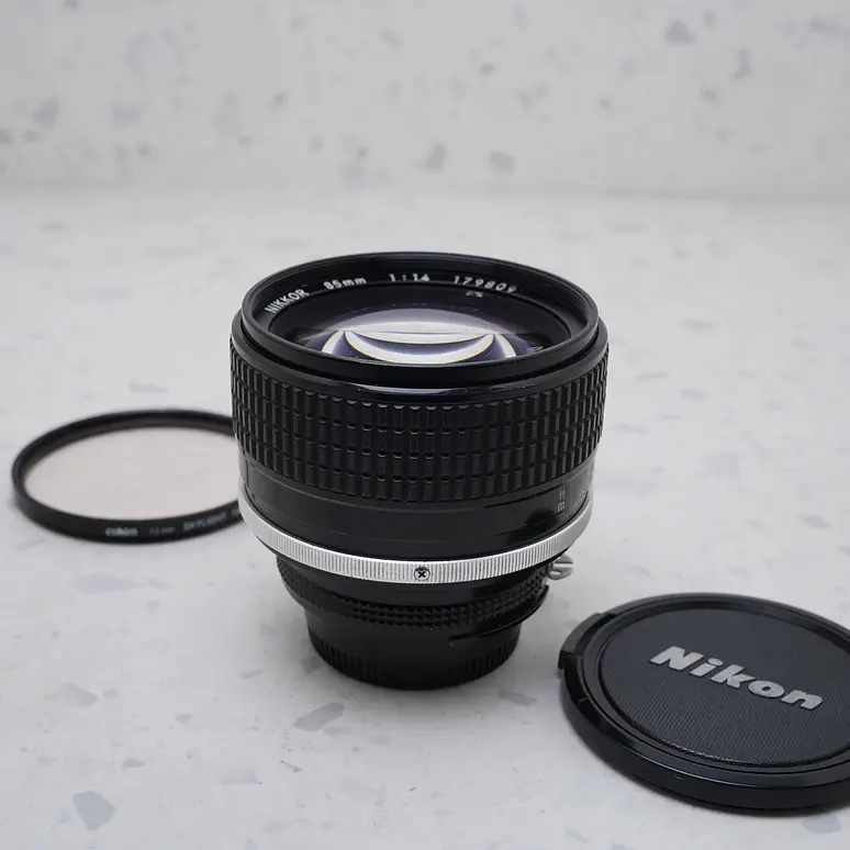 Nikon AI-S NIKKOR 85mm f/1.4 - USADO 1
