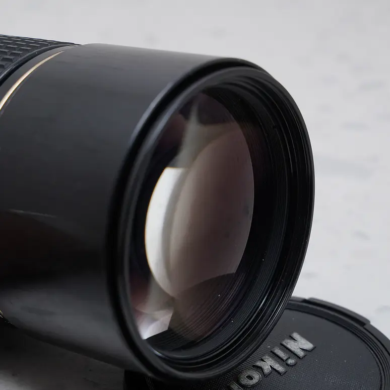 Nikon NIKKOR ED 180mm f/2.8 AI-S - USADO 3