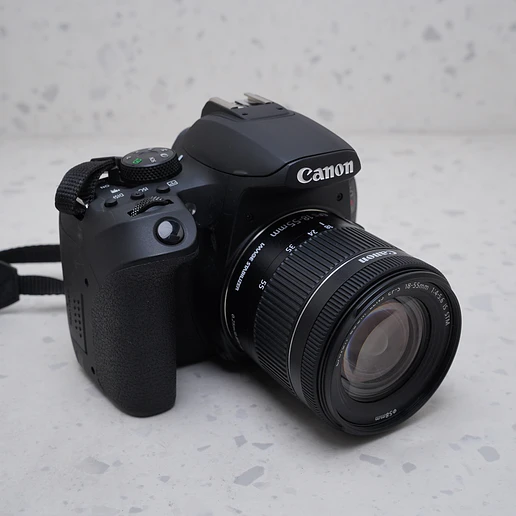 Canon T8i + 18-55mm - USADO 4